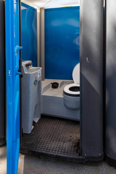 Porta potty rental for outdoor events